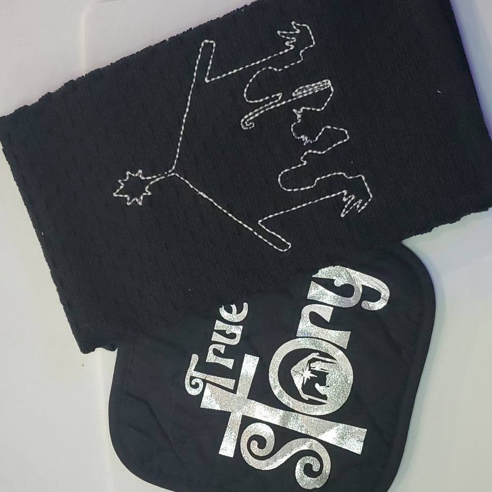 Christmas towel and pot holder